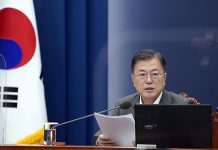 문 대통령 “미국 방문, 백신 생산 글로벌허브 계기 삼겠다”