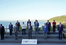 문 대통령, 존슨·바이든과 나란히…G7서 확인된 달라진 한국 위상