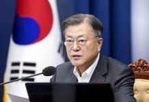 문 대통령 “소상공인 긴급지원 추경, 속도가 생명”…신속처리 당부