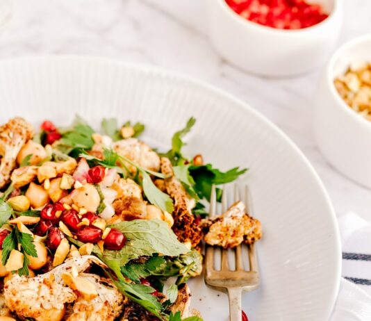 건강한 식습관을 위한 팁 cauliflower with green vegetable
